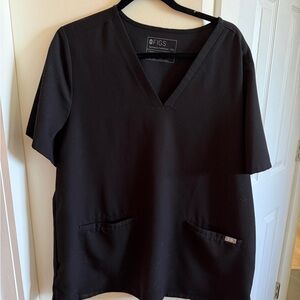 Figs Women's Classic Black V-Neck Short Sleeve Top